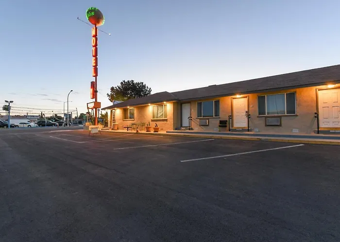 Desert Moon Motel